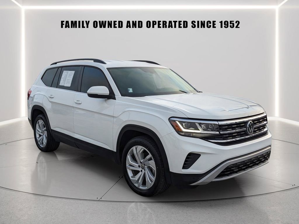 Certified 2023 Volkswagen Atlas SE image 5