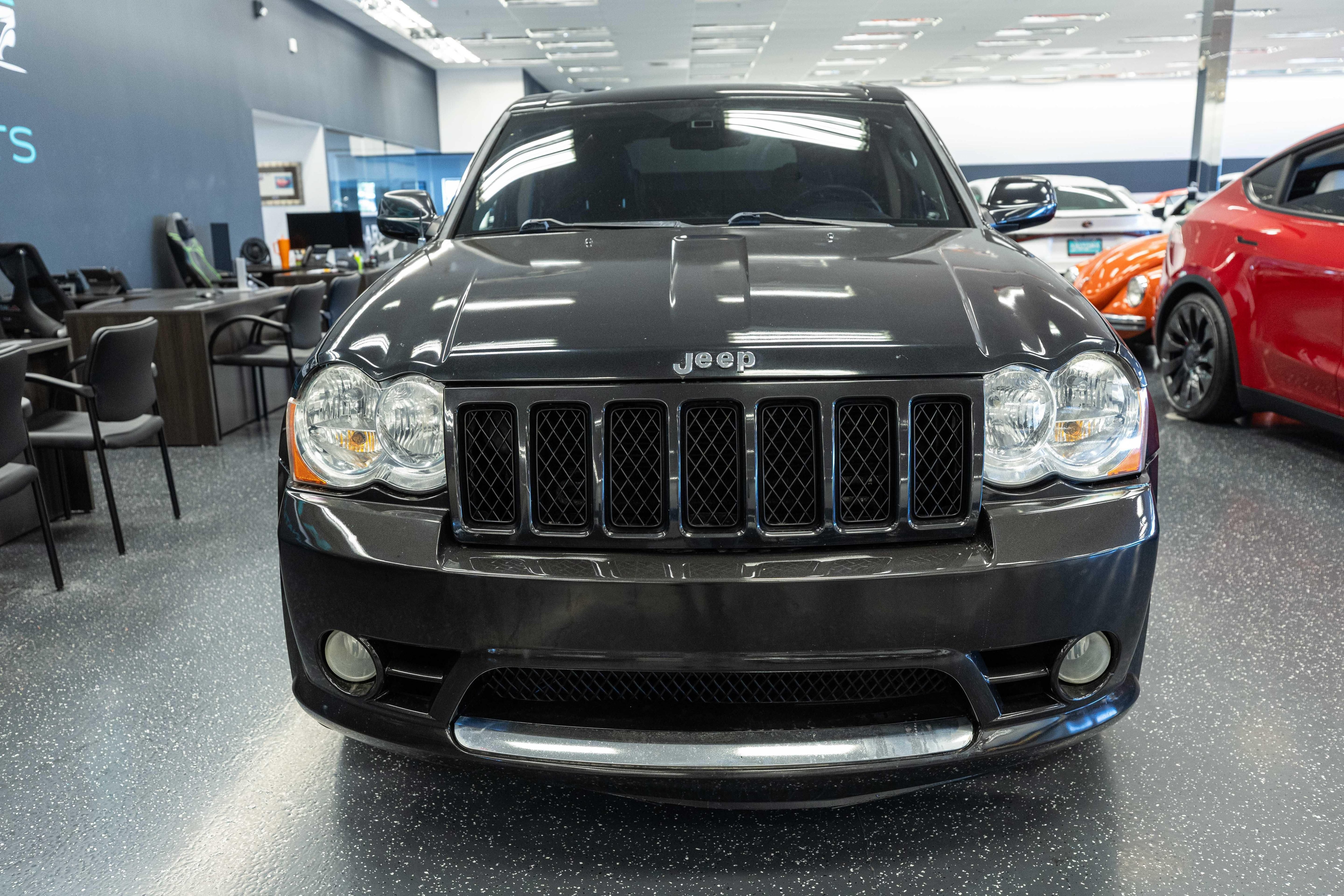 Used 2008 Jeep Grand Cherokee SRT8 w/ SRT Option Group I AWD/4WD image 2