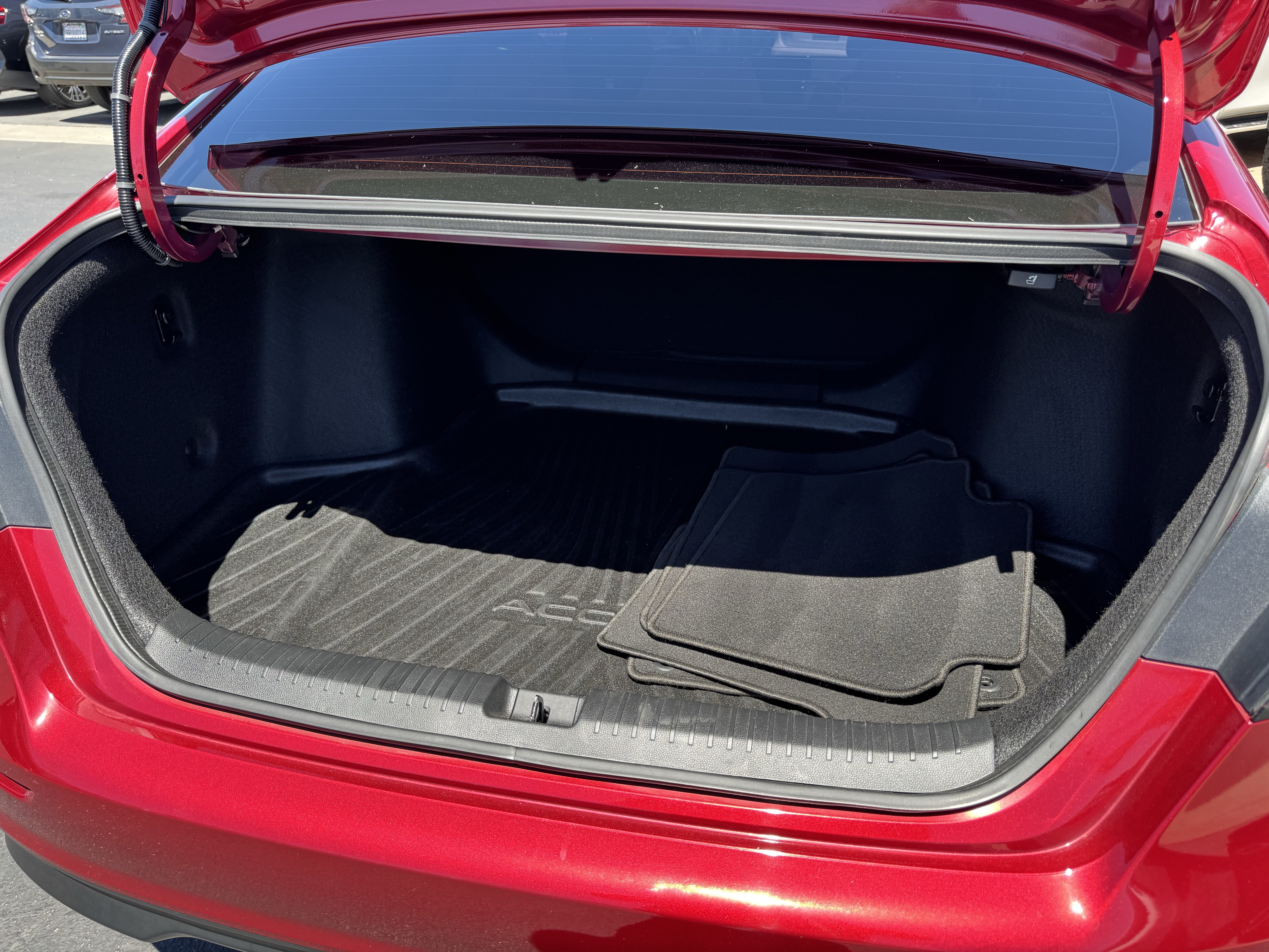 Used 2023 Honda Accord LX image 30