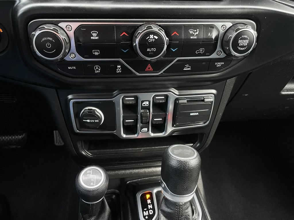 Used 2021 Jeep Wrangler Unlimited Sport AWD/4WD image 18