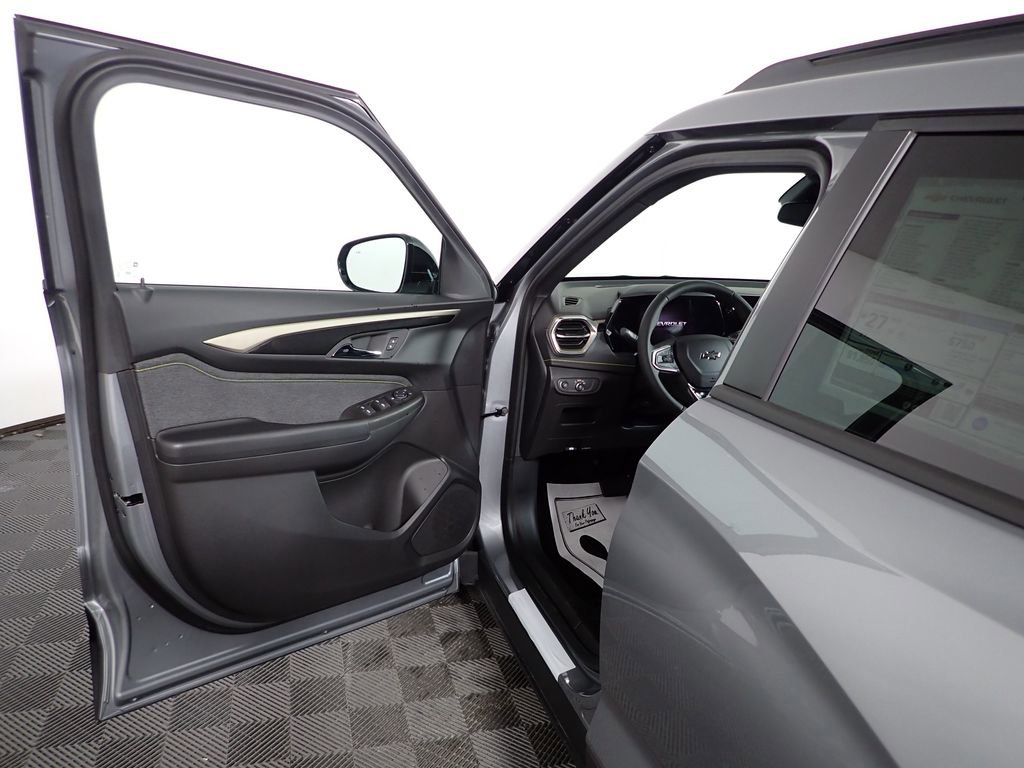 New 2026 Chevrolet TrailBlazer ACTIV w/ Driver Confidence Package image 17