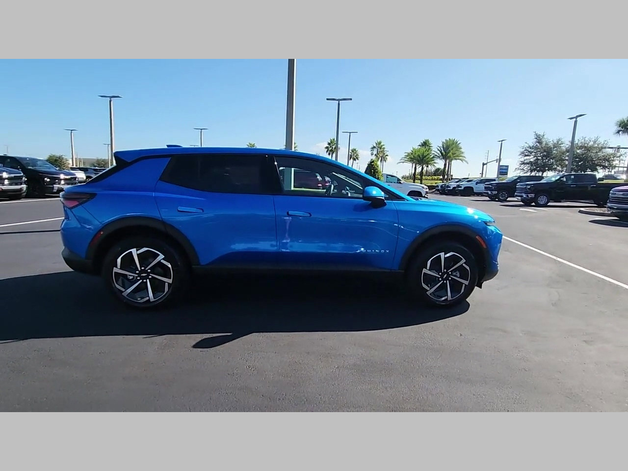 New 2026 Chevrolet Equinox EV LT image 23