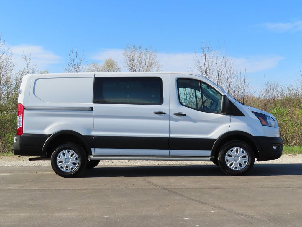 Used 2024 Ford Transit 250 Low Roof w/ Exterior Upgrade Package RWD image 2