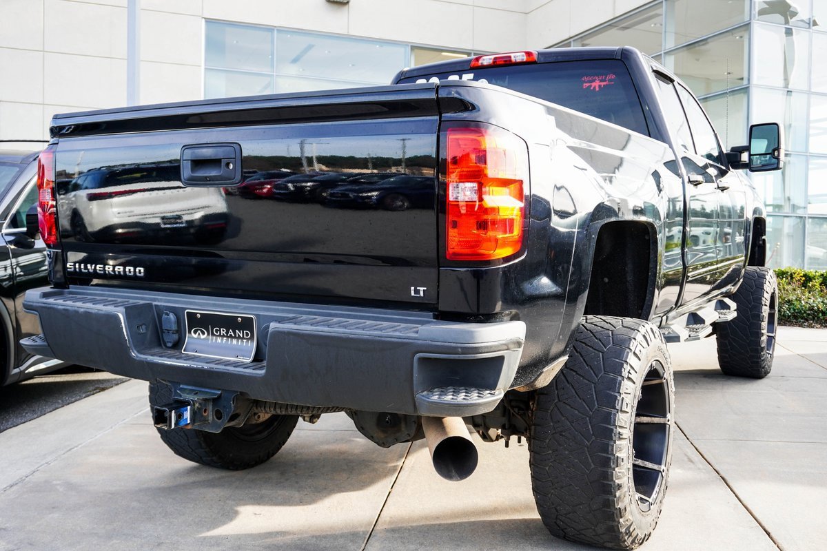 Used 2016 Chevrolet Silverado 2500 LT w/ LT Convenience Package image 9