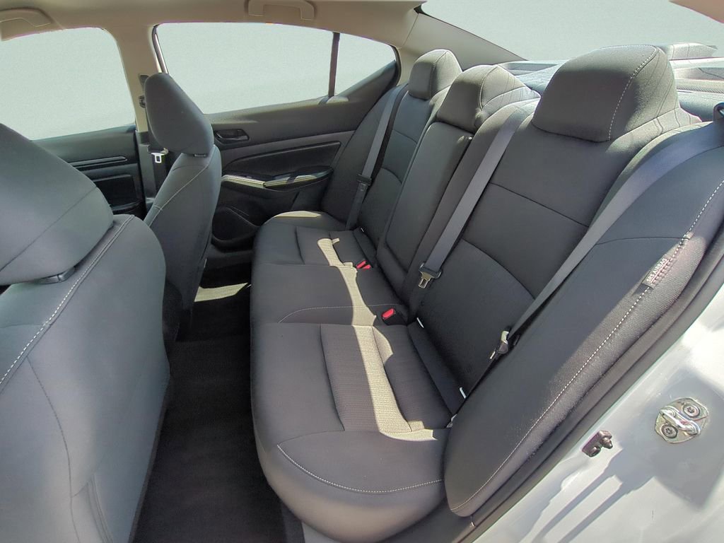 Certified 2025 Nissan Altima 2.5 SV image 10