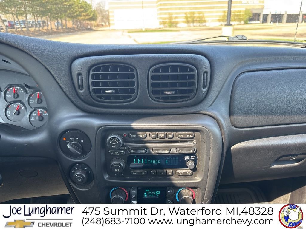 Used 2008 Chevrolet TrailBlazer LT w/ Sun And 6-Disc Cd Package image 14