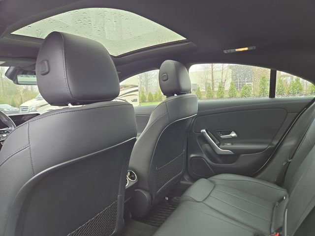 Used 2023 Mercedes-Benz CLA 250 4MATIC image 30