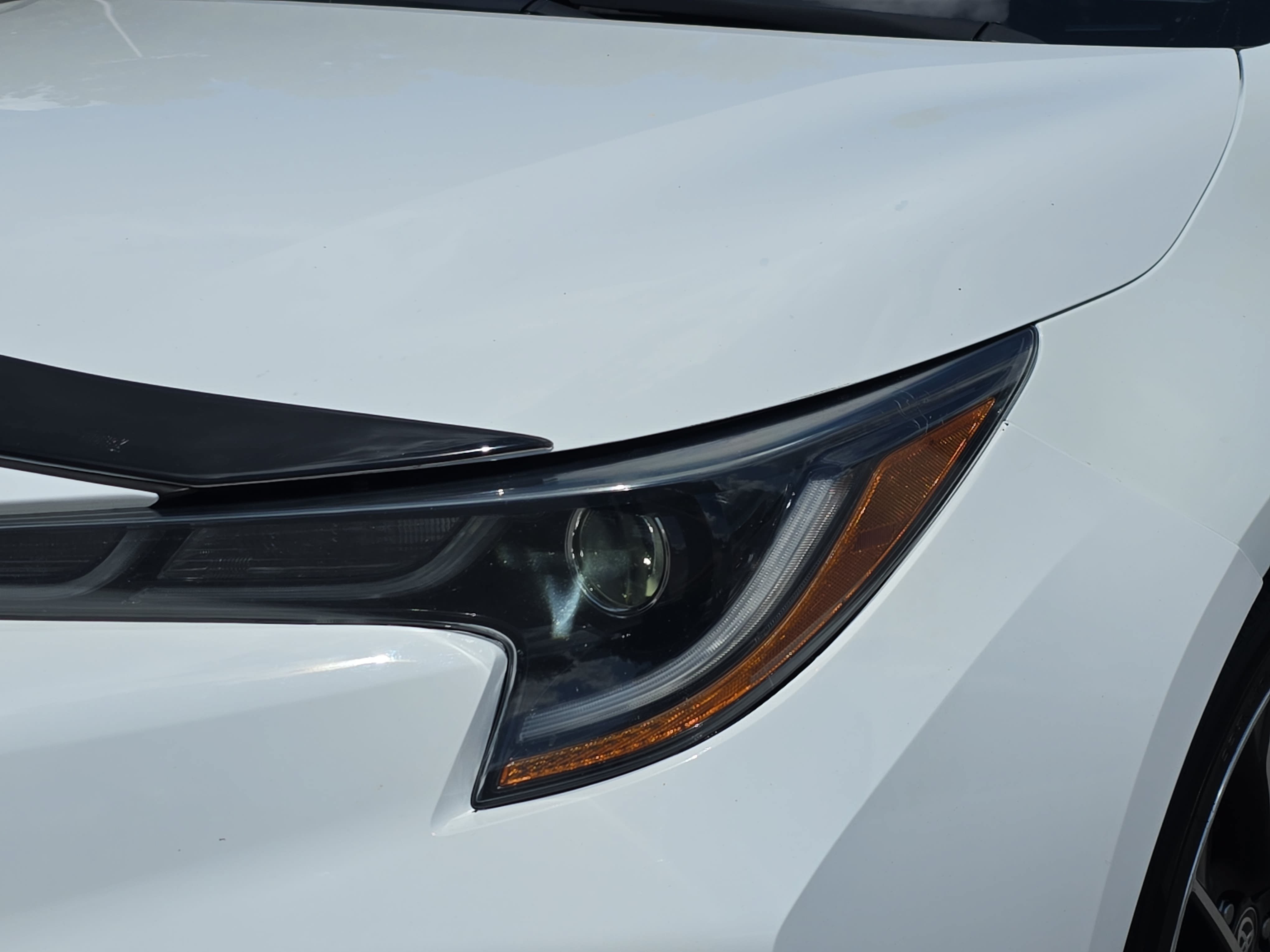Used 2020 Toyota Corolla SE FWD image 28