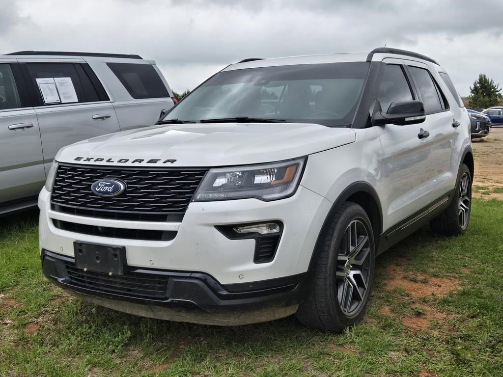 Used 2018 Ford Explorer Sport w/ Equipment Group 401A AWD/4WD image 3