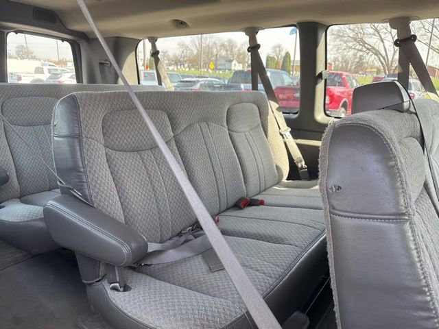 Used 2004 Chevrolet Express 3500 Extended Passenger w/ LS Preferred Equipment Group image 8