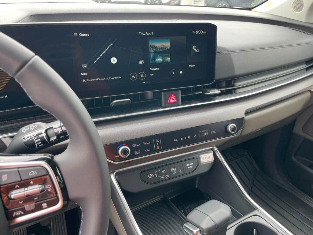 New 2026 Kia Carnival EX image 15