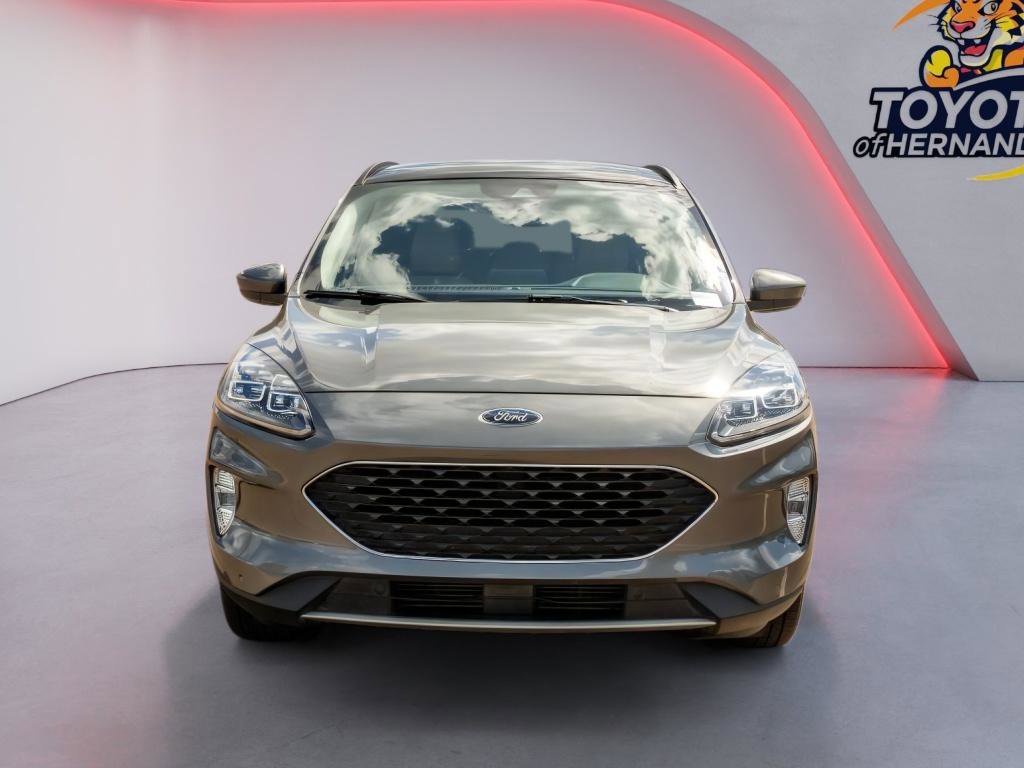 Used 2022 Ford Escape Titanium w/ Class II Trailer Tow Package image 2