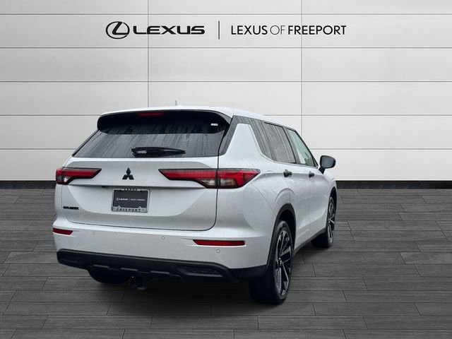 Used 2022 Mitsubishi Outlander ES image 5