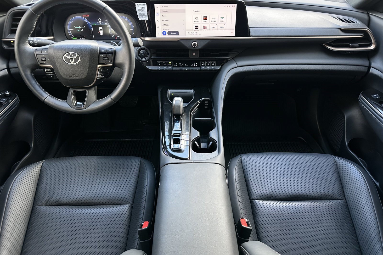 Used 2025 Toyota Crown Signia AWD/4WD image 16