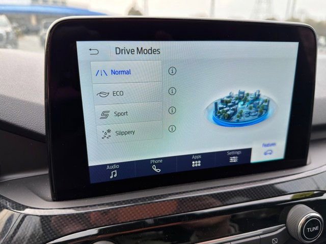 New 2024 Ford Escape ST-Line w/ Equipment Group 301A image 2