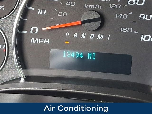 Used 2024 GMC Savana 2500 w/ Driver Convenience Package image 6