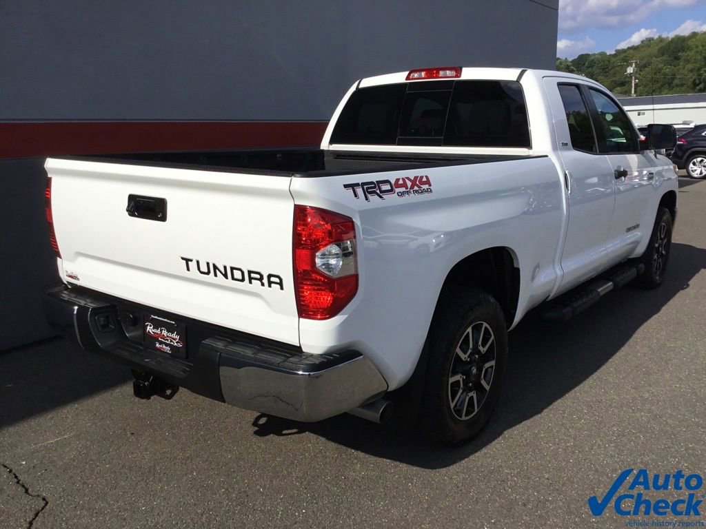 Used 2016 Toyota Tundra SR5 w/ TRD Off Road Package AWD/4WD image 11