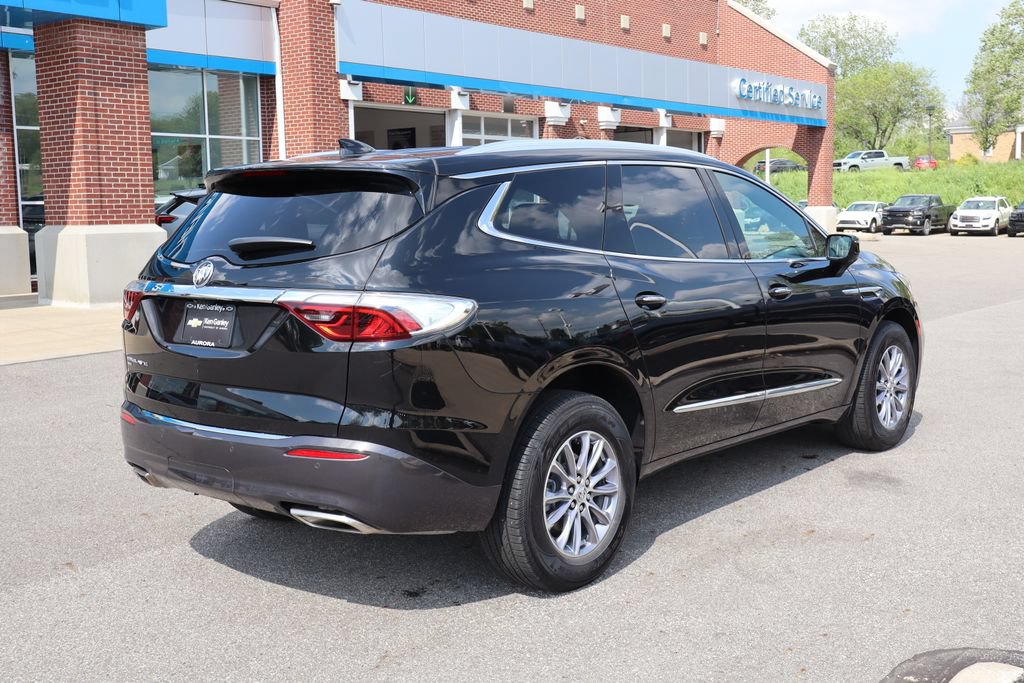Certified 2024 Buick Enclave Essence w/ Technology Package AWD/4WD image 32