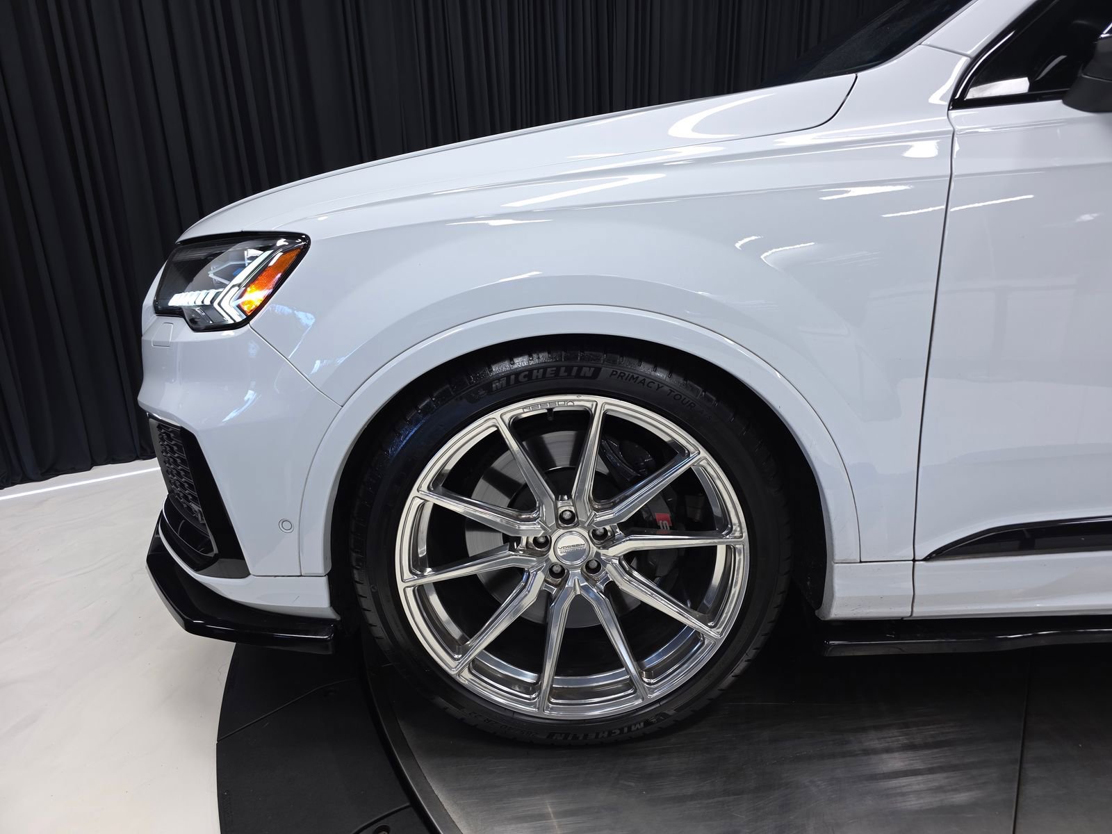 Used 2020 Audi SQ7 Prestige w/ Prestige Package AWD/4WD image 4