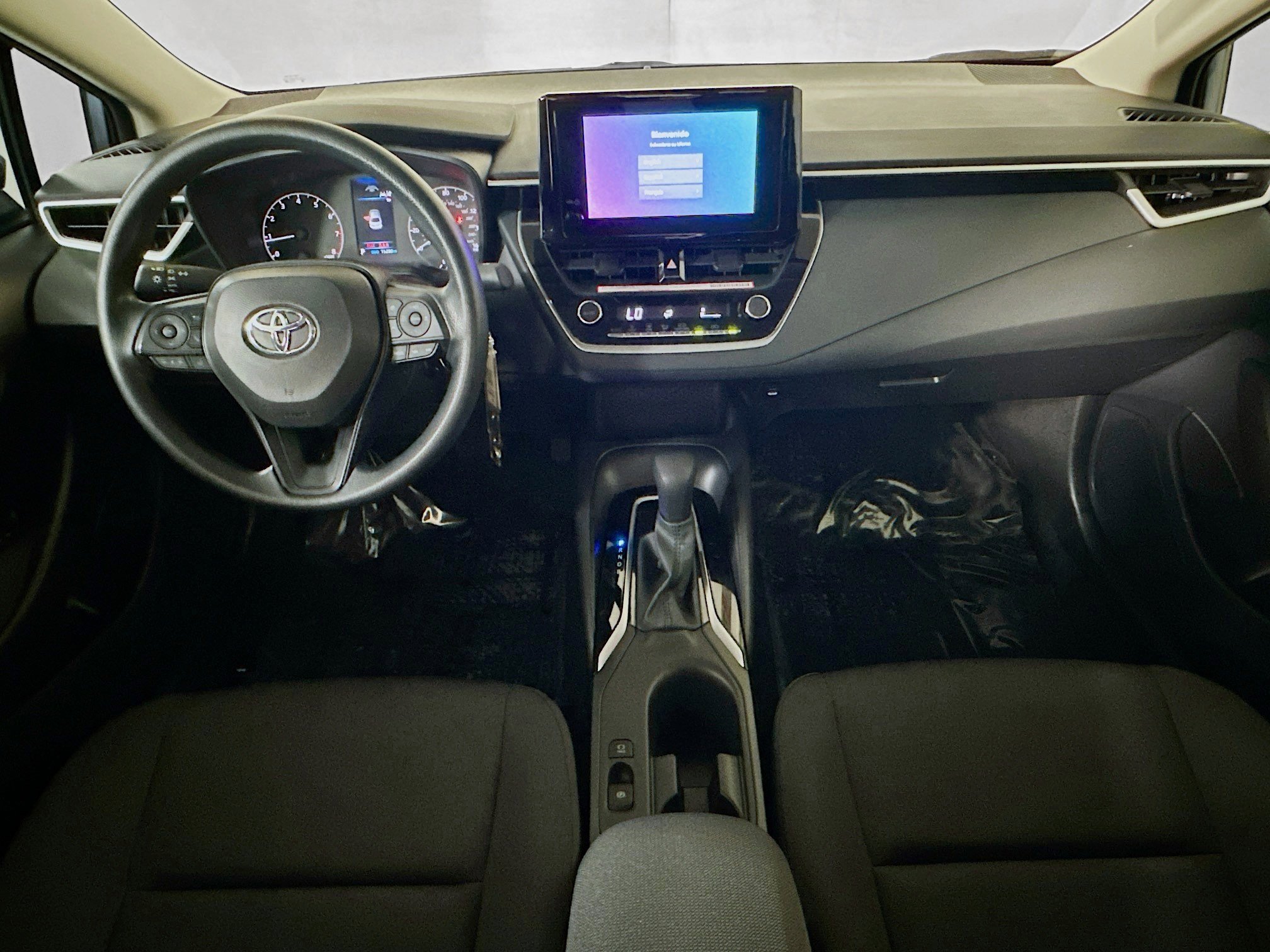 Used 2024 Toyota Corolla LE image 26