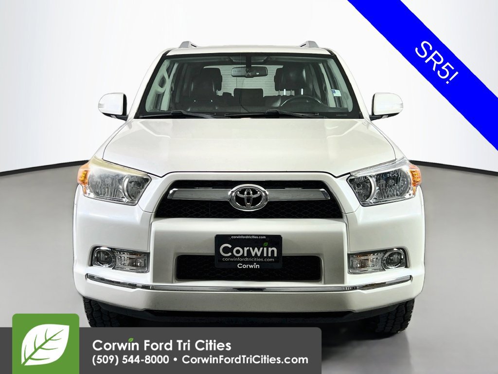 Used 2011 Toyota 4Runner SR5 w/ Premium Pkg w/Leather AWD/4WD image 3