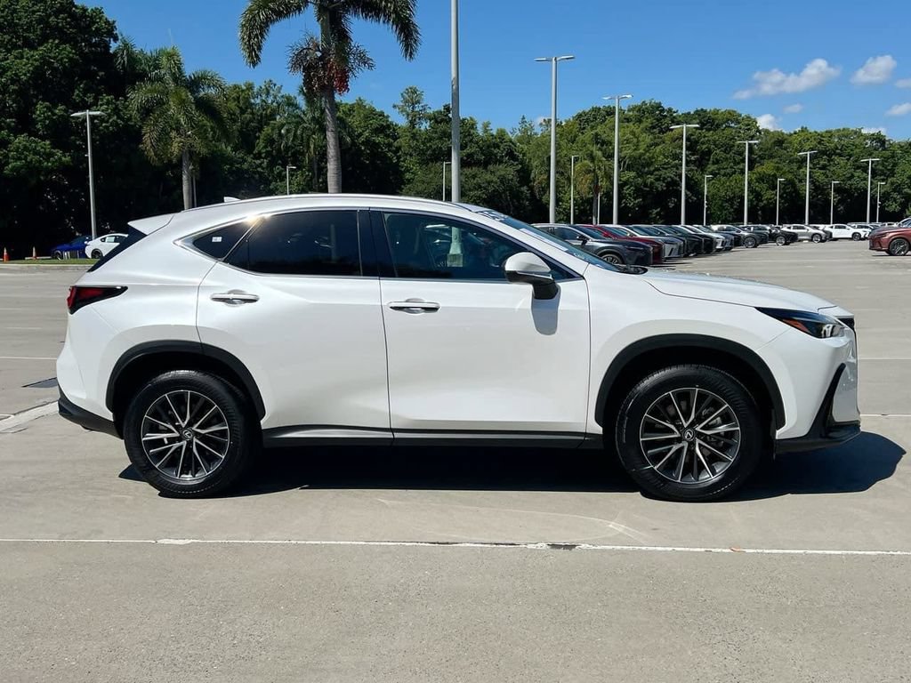 Certified 2025 Lexus NX 250 FWD w/ Towing Package (2000 Lbs) image 8
