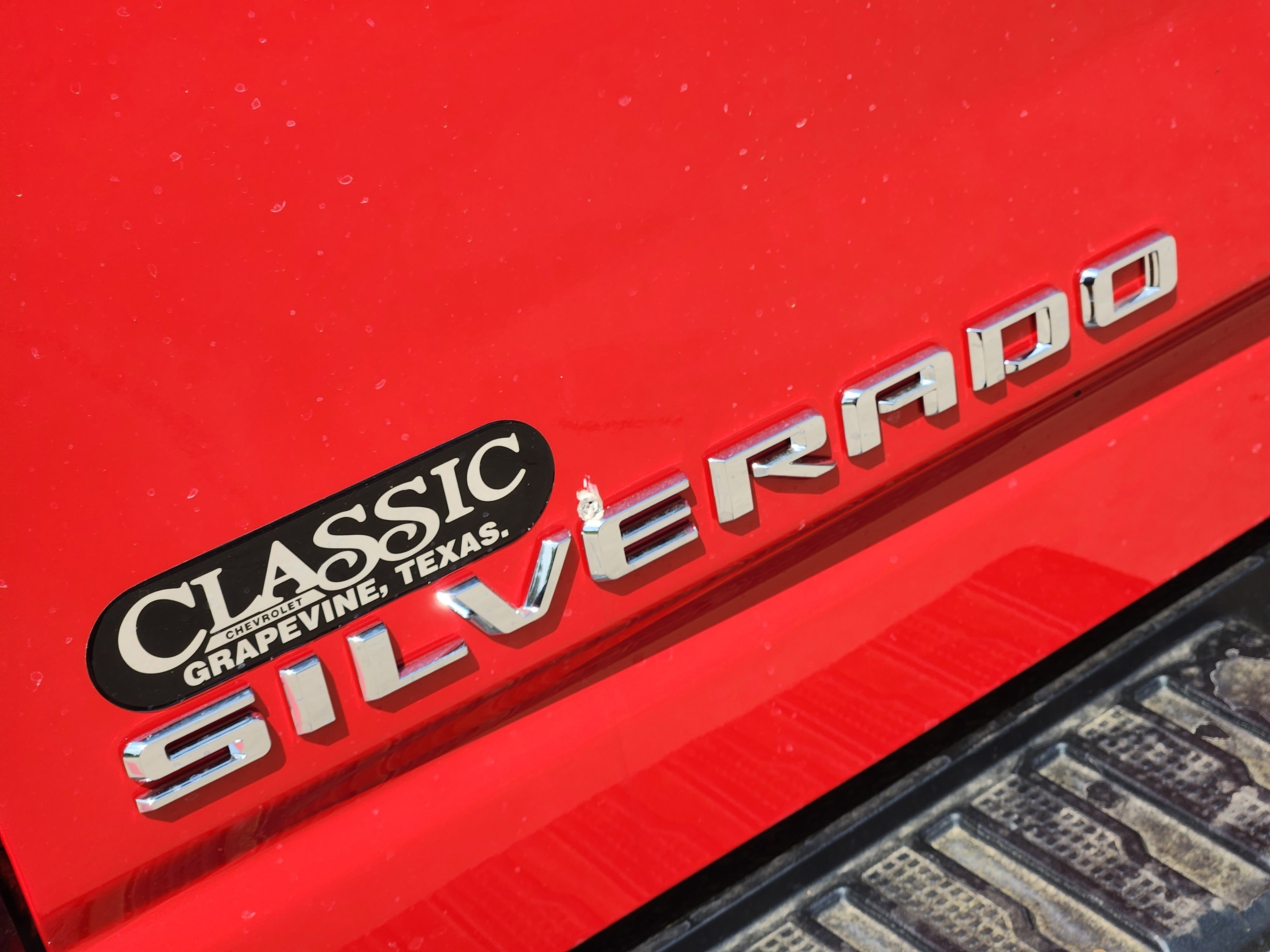 New 2026 Chevrolet Silverado 3500 LT w/ Texas Edition image 9