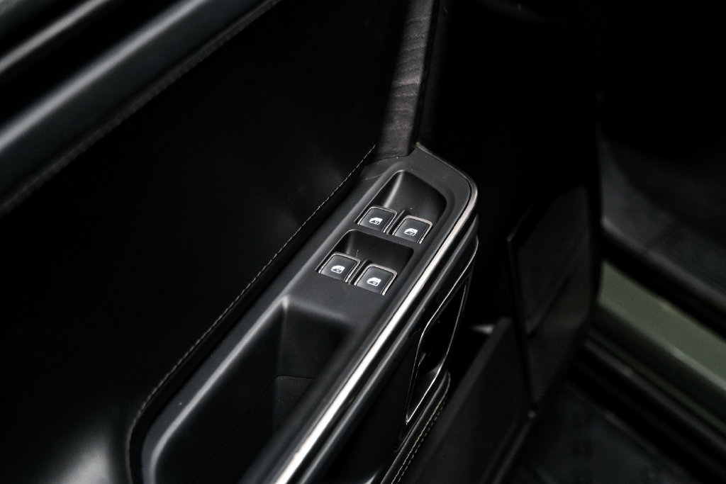 Used 2023 Rivian R1T Launch Edition AWD/4WD image 44