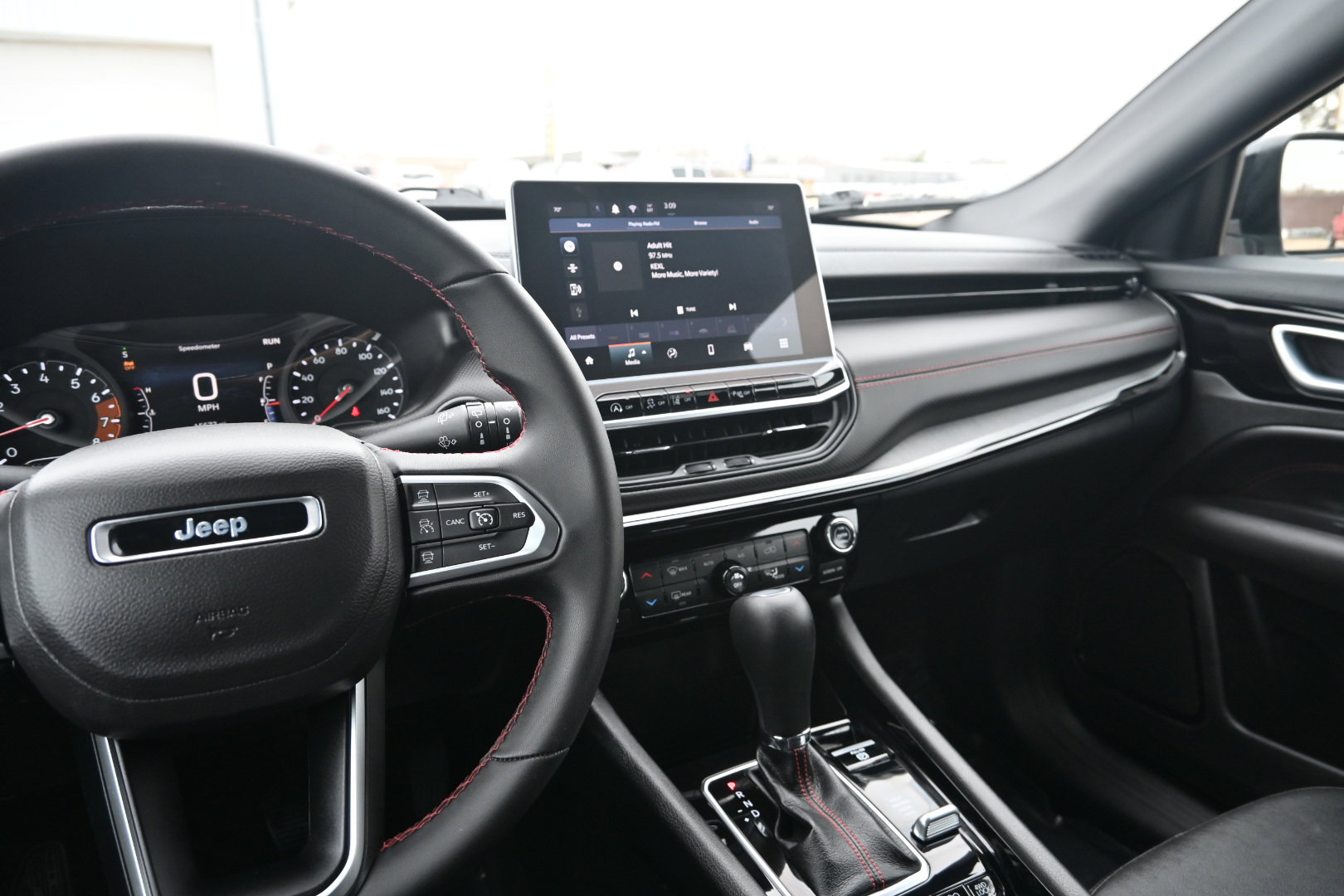 Certified 2024 Jeep Compass Trailhawk image 27