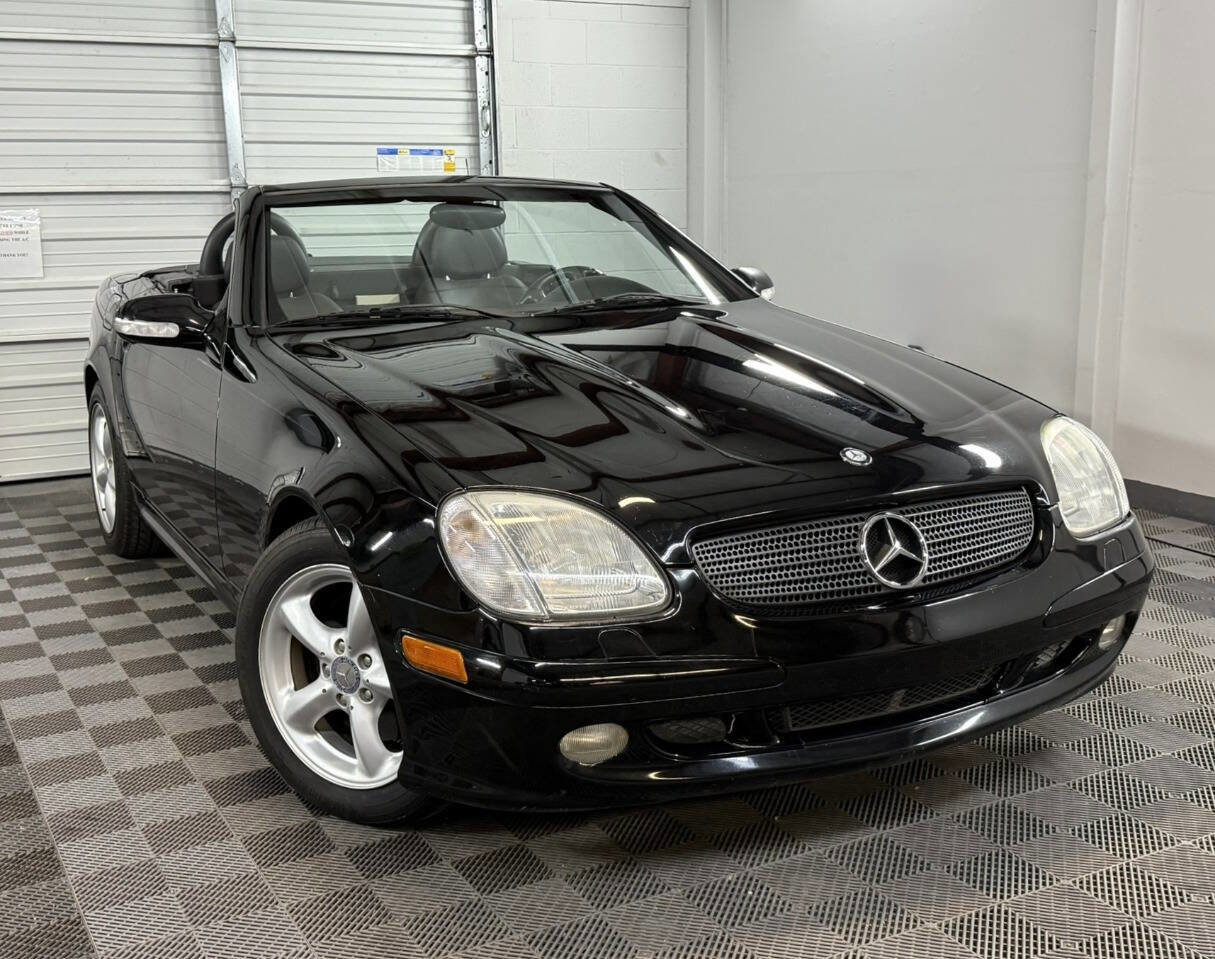 Used 2001 Mercedes-Benz SLK 320 image 1