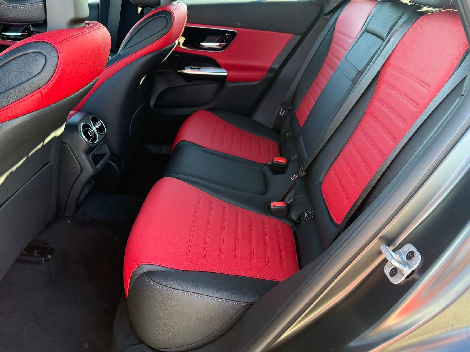 New 2026 Mercedes-Benz GLC 43 AMG 4MATIC image 28