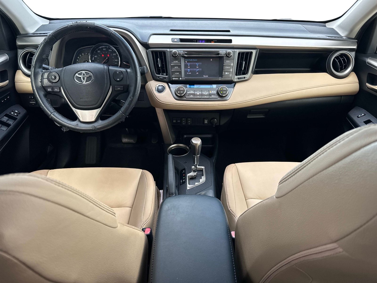 Used 2015 Toyota RAV4 Limited FWD image 16