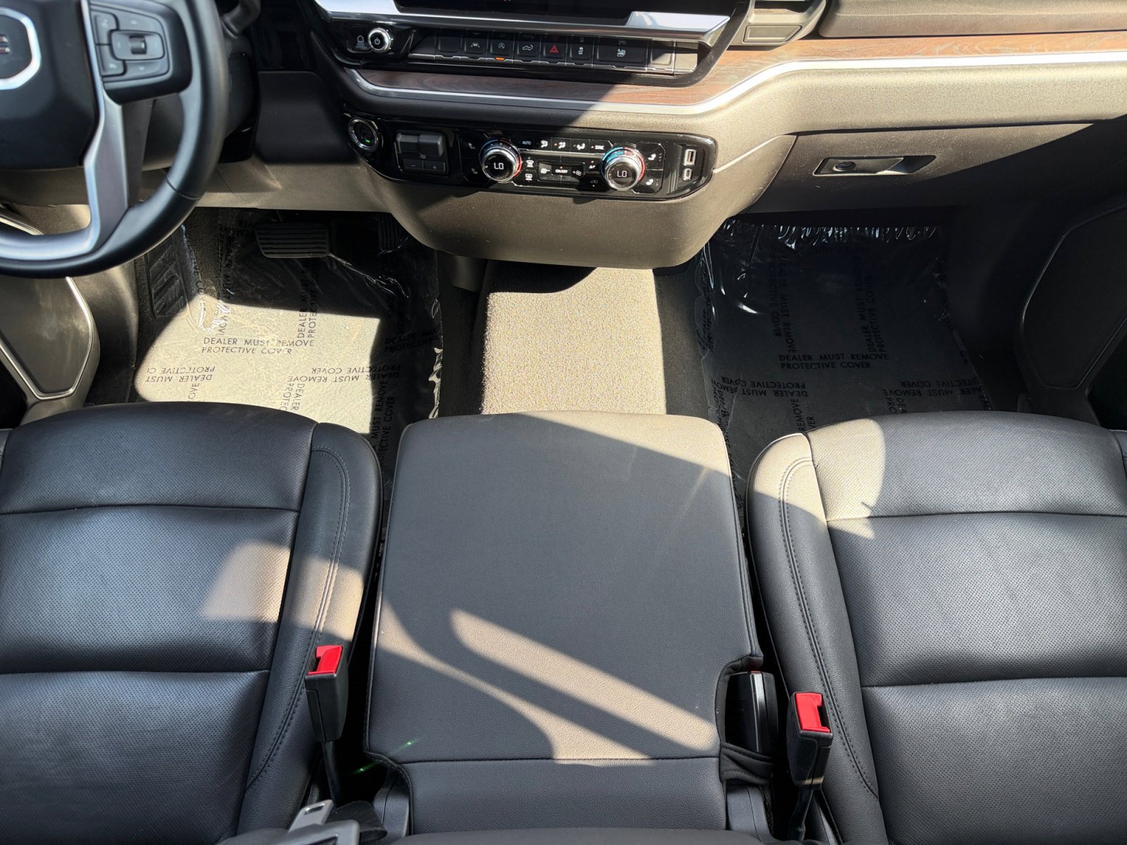 Used 2026 GMC Sierra 1500 SLT AWD/4WD image 15
