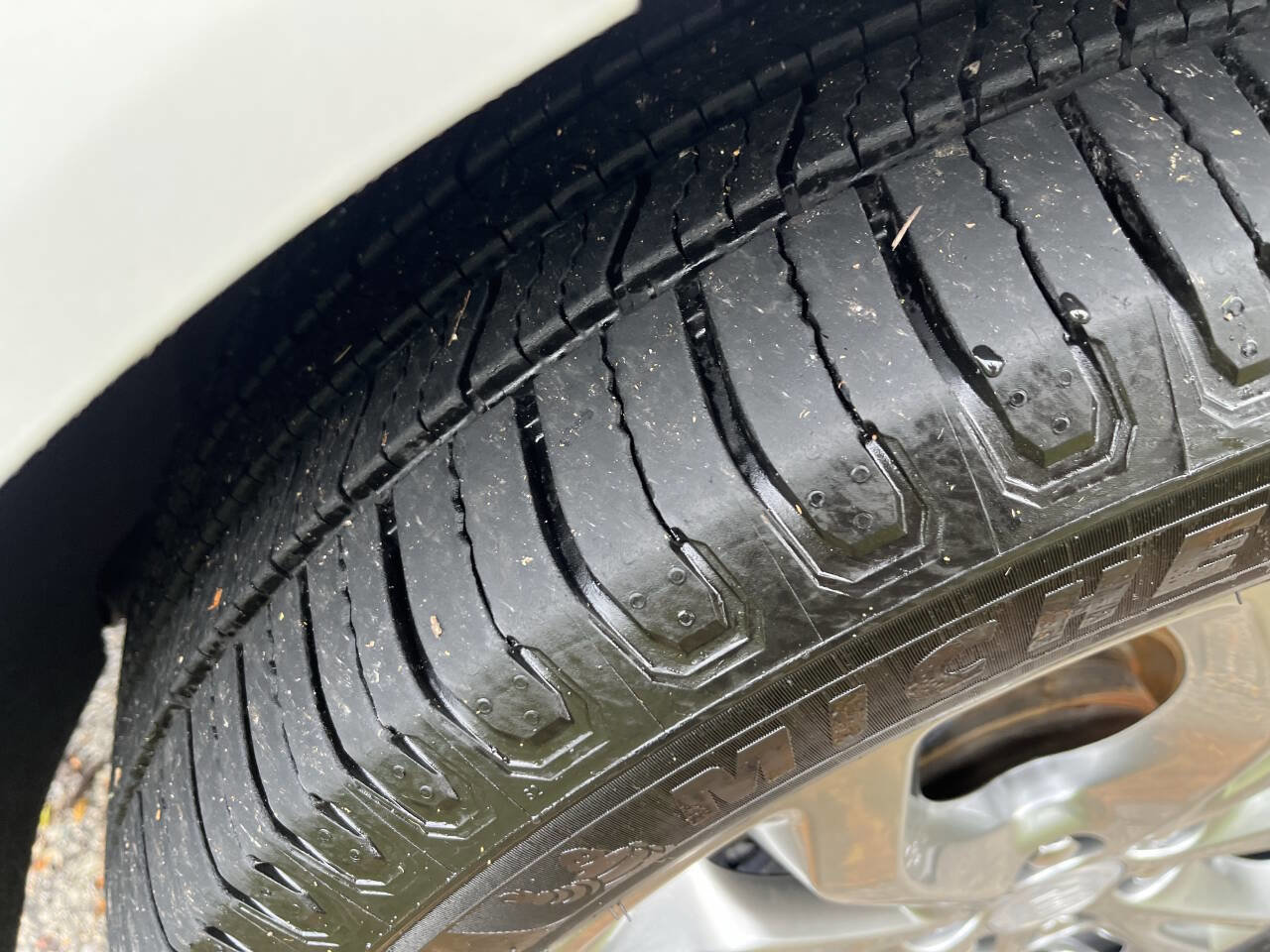 Used 2019 Buick Enclave Avenir w/ Avenir Technology Package image 9