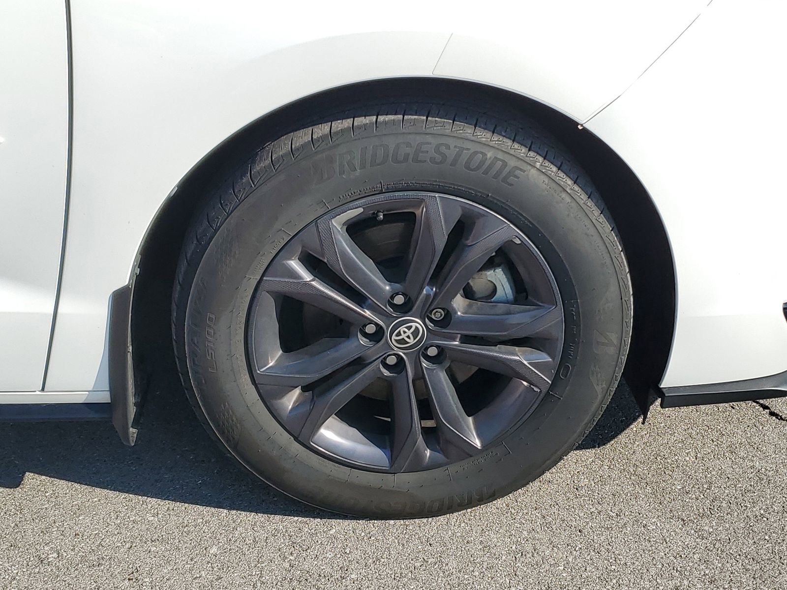 Certified 2024 Toyota Sienna XSE w/ XSE Plus Package image 6