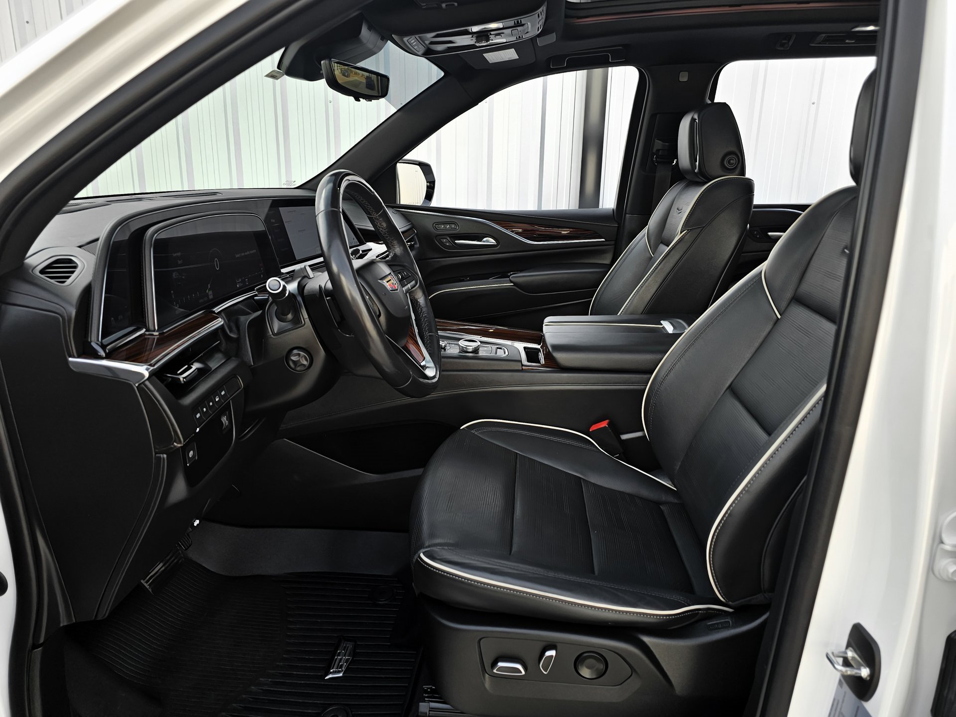 Used 2022 Cadillac Escalade ESV Premium Luxury w/ LPO, Floor Liner Package image 16