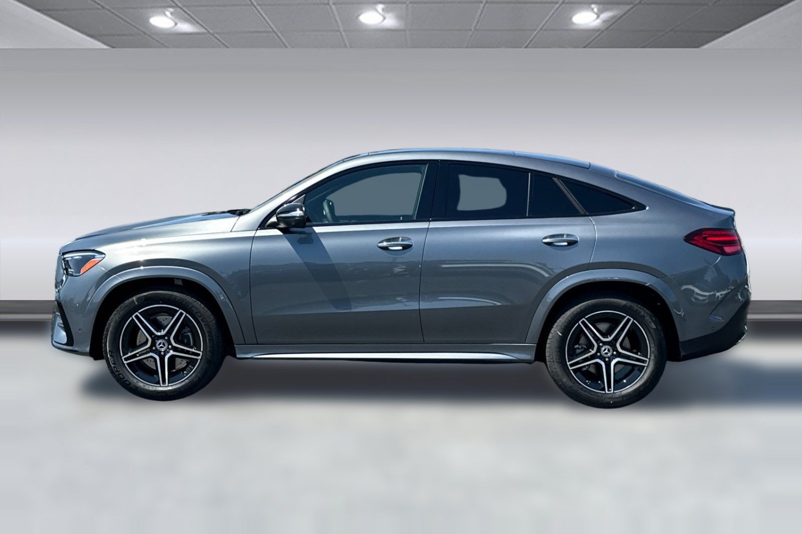 Used 2026 Mercedes-Benz GLE 450 4MATIC Coupe image 2