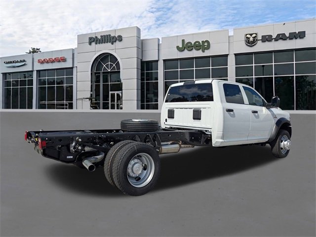 New 2026 RAM 5500 Tradesman w/ Chrome Appearance Group image 4