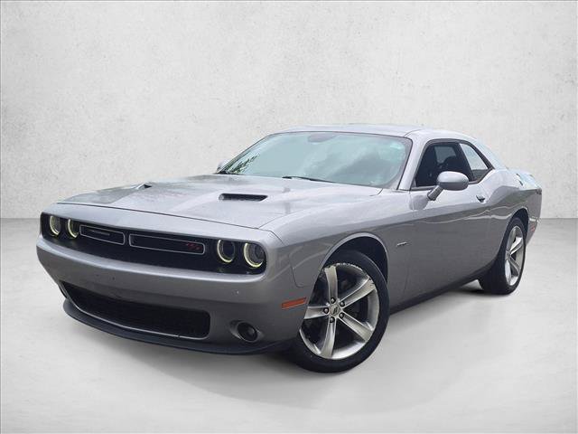 Used 2018 Dodge Challenger R/T RWD video 2