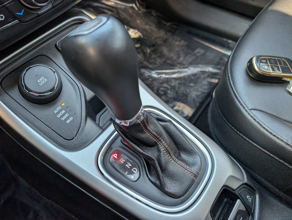 Used 2019 Jeep Compass Latitude AWD/4WD image 33