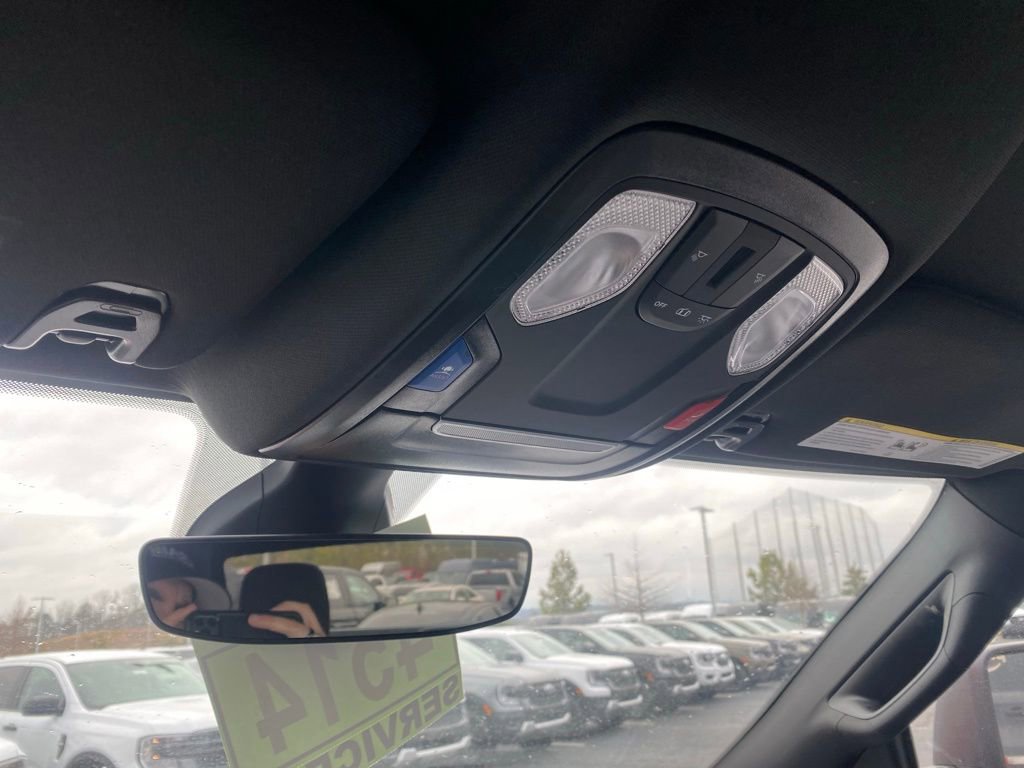 Used 2024 RAM 2500 Big Horn w/ Bed Utility Group image 25