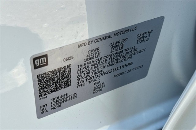 New 2025 GMC Hummer EV 3X w/ LPO, Dark Essentials Package image 34