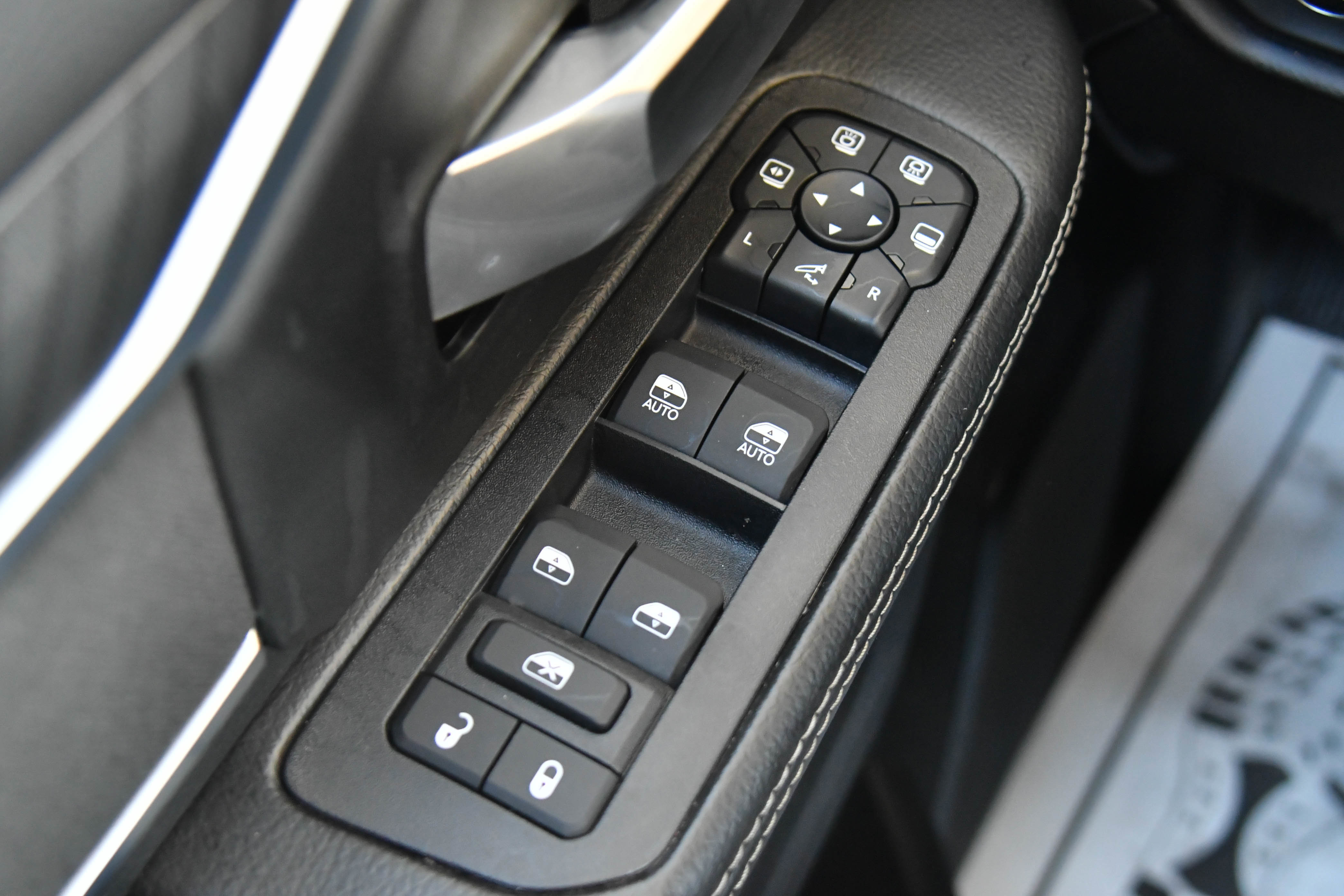 Used 2025 RAM 2500 Big Horn image 37