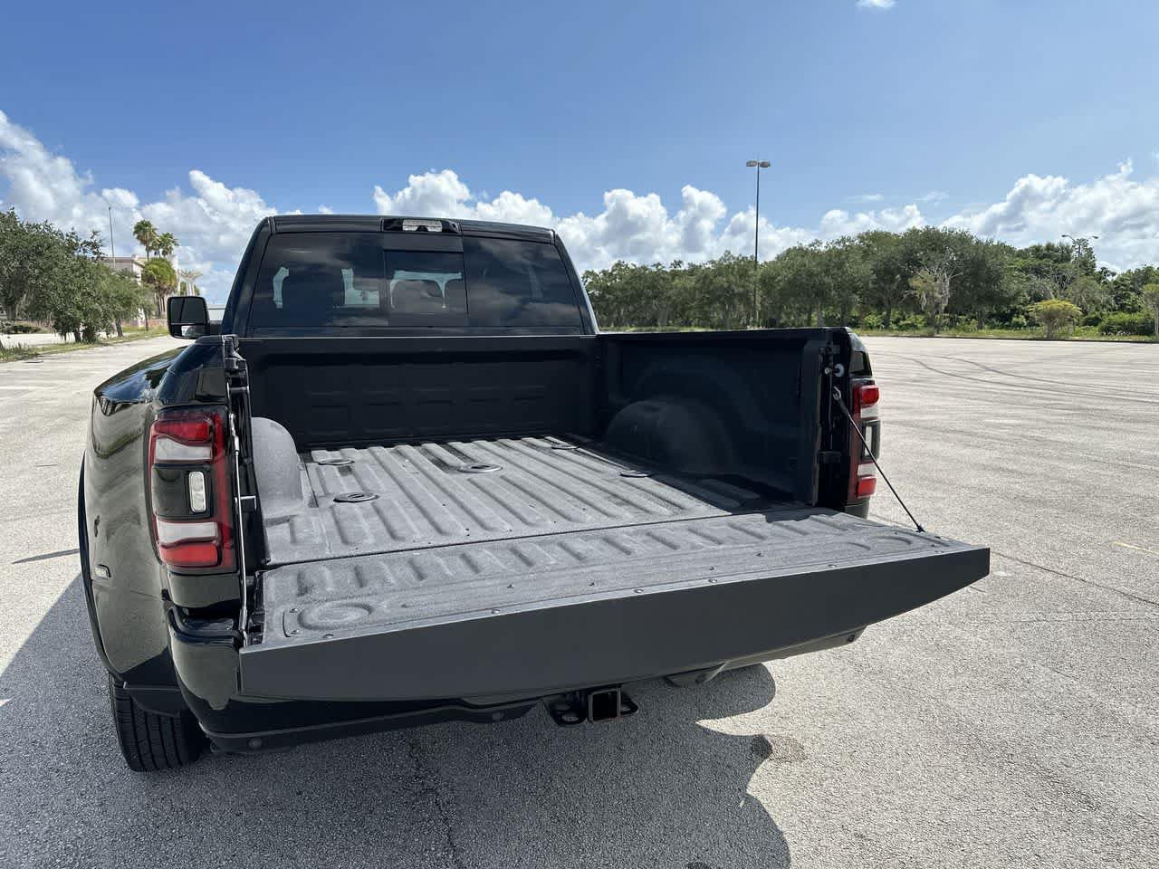 Certified 2024 RAM 3500 Limited AWD/4WD image 30