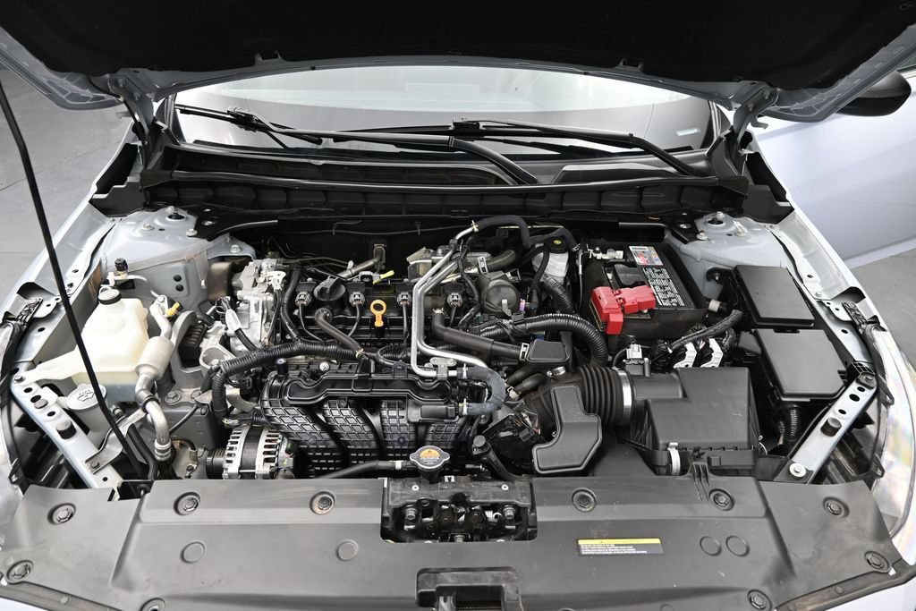 Used 2025 Nissan Altima 2.5 SR FWD image 15