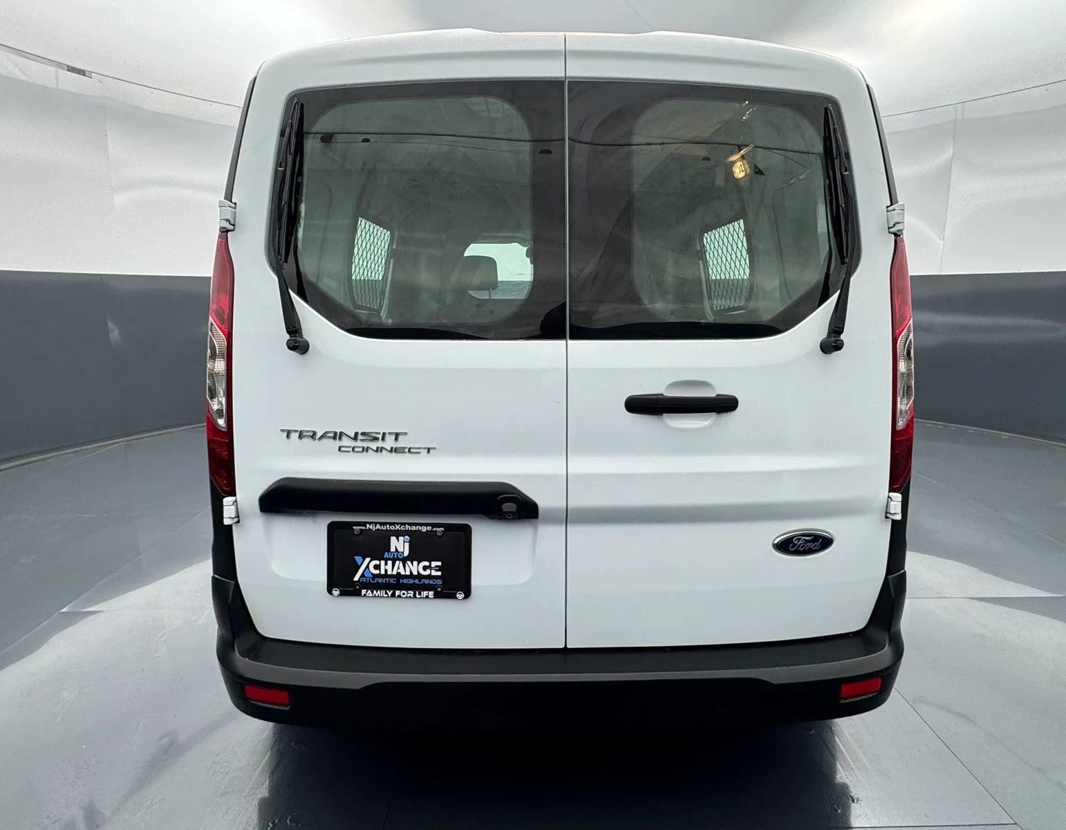 Used 2021 Ford Transit Connect XL image 4