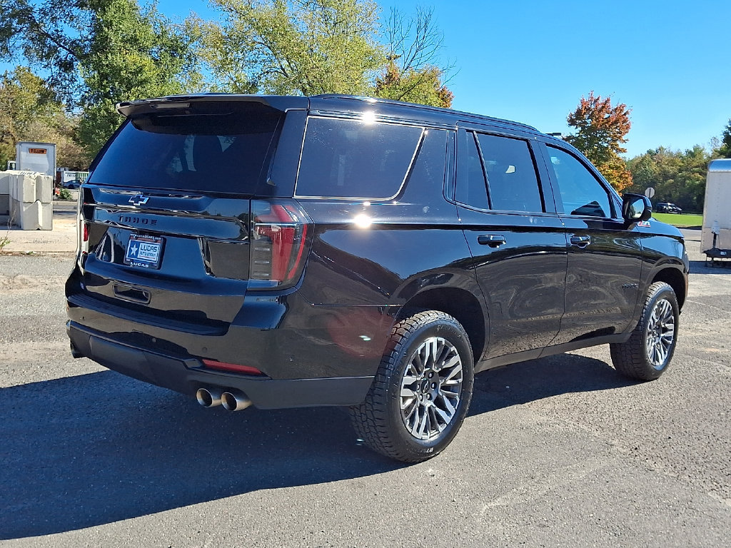 Used 2025 Chevrolet Tahoe Z71 AWD/4WD image 12