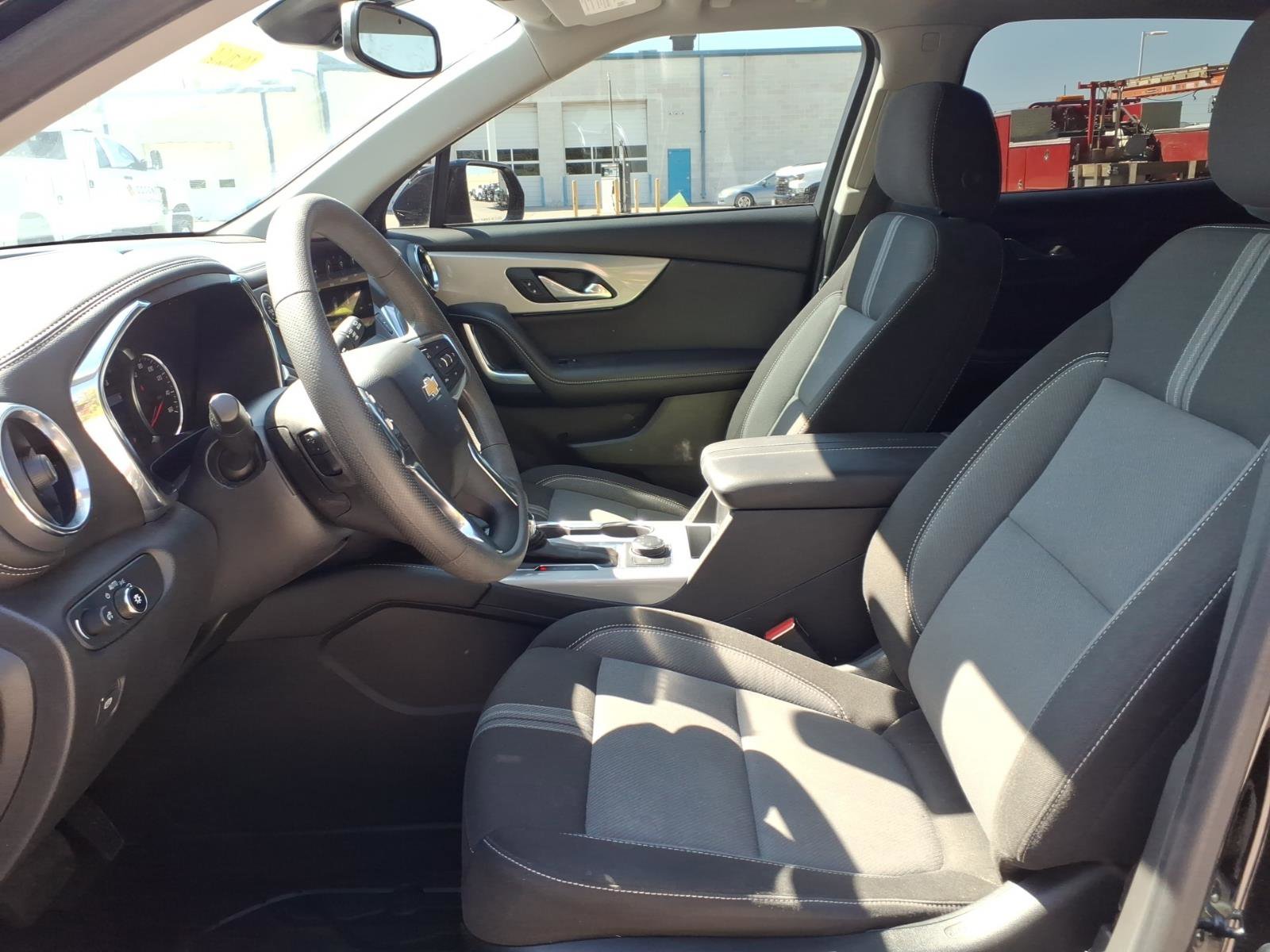 Used 2023 Chevrolet Blazer LT w/ Convenience Package AWD/4WD image 25