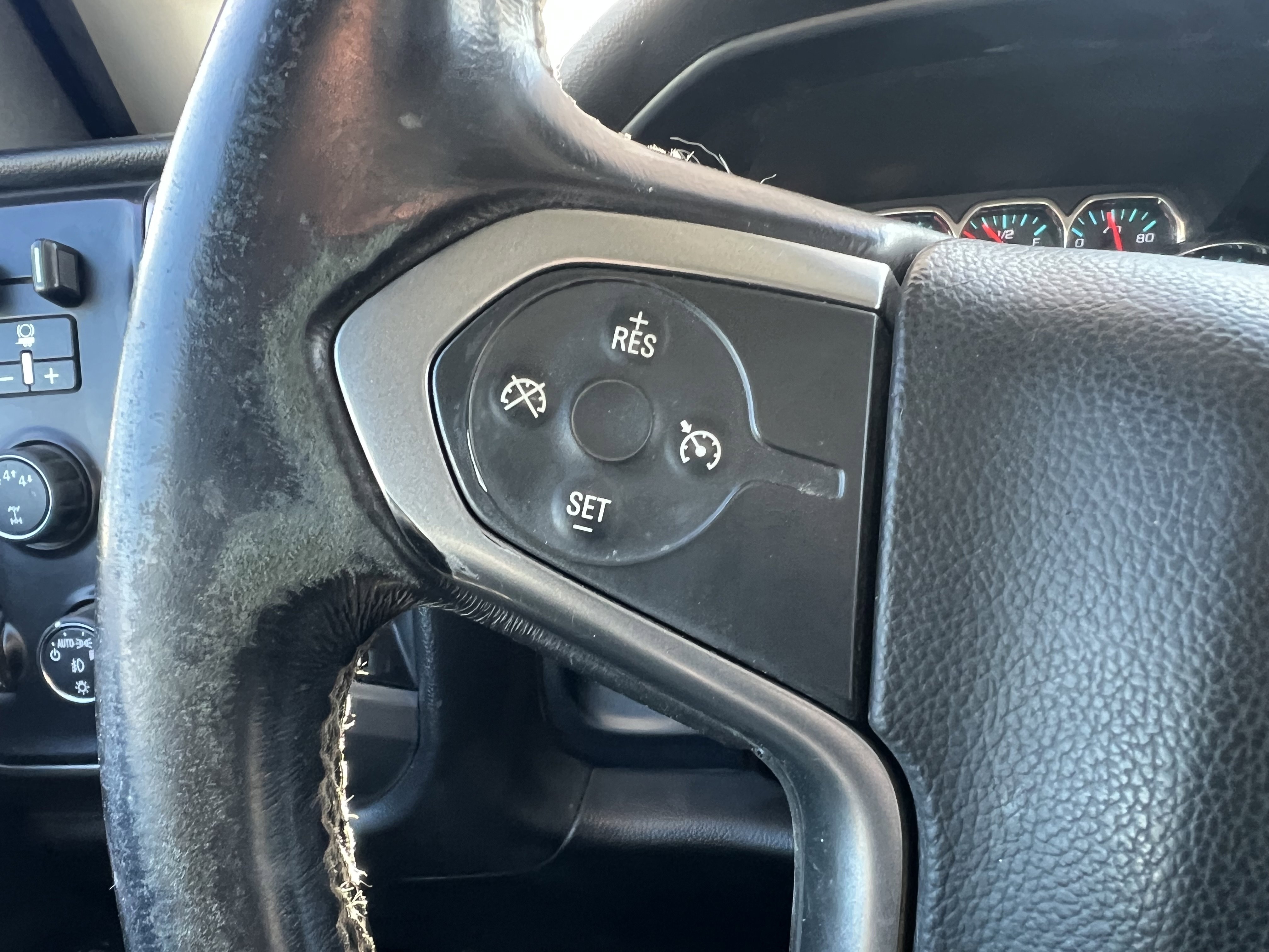 Used 2017 Chevrolet Silverado 3500 LT image 21