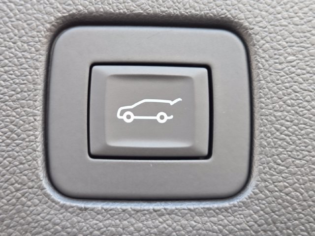 Used 2024 Buick Envista Sport Touring FWD image 19